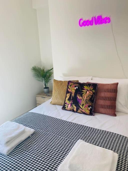 New 2Bd Aprt With Shared Rooftop Pool D3 Atenas Exterior foto